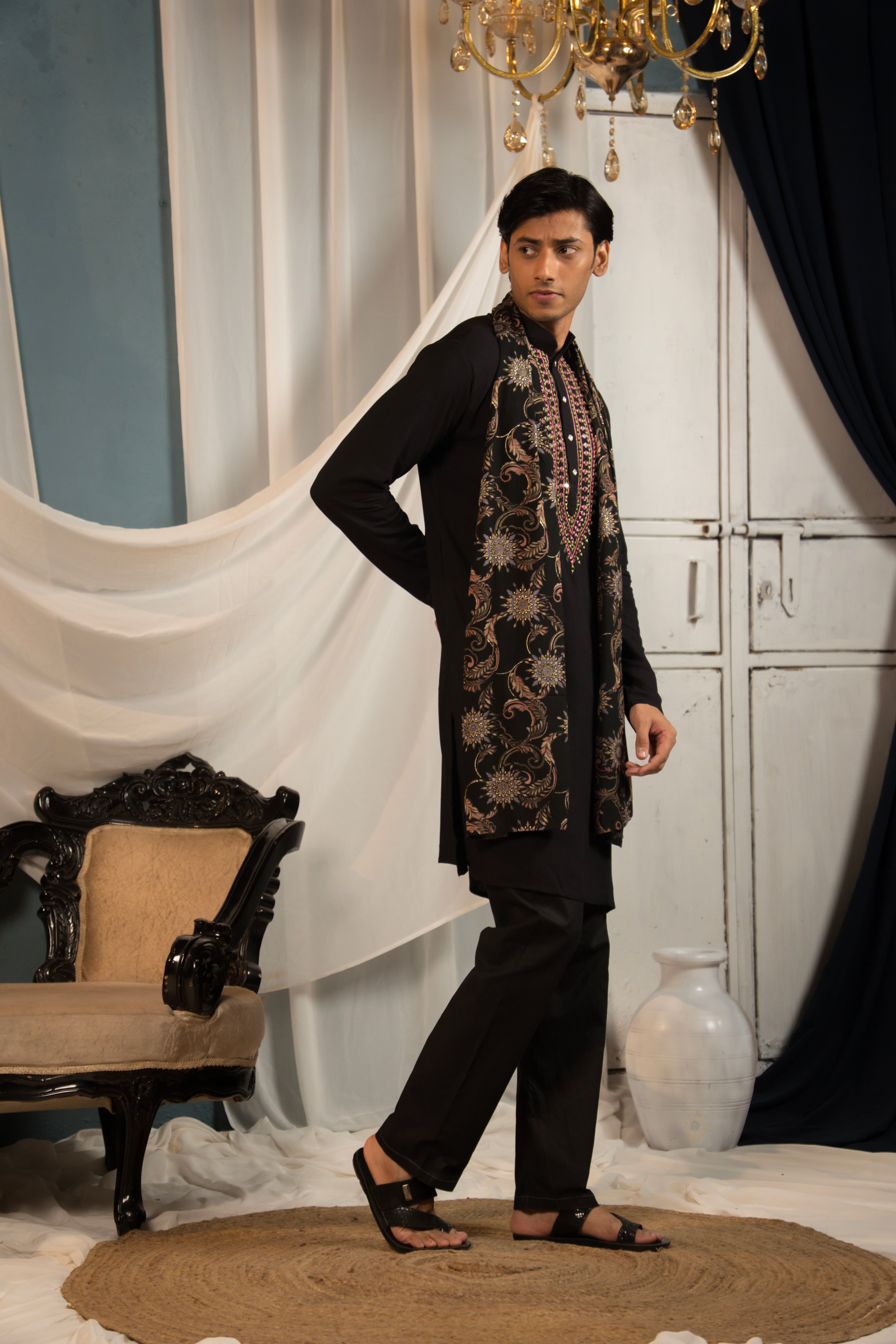 Black Mirror-Work Kurta Set