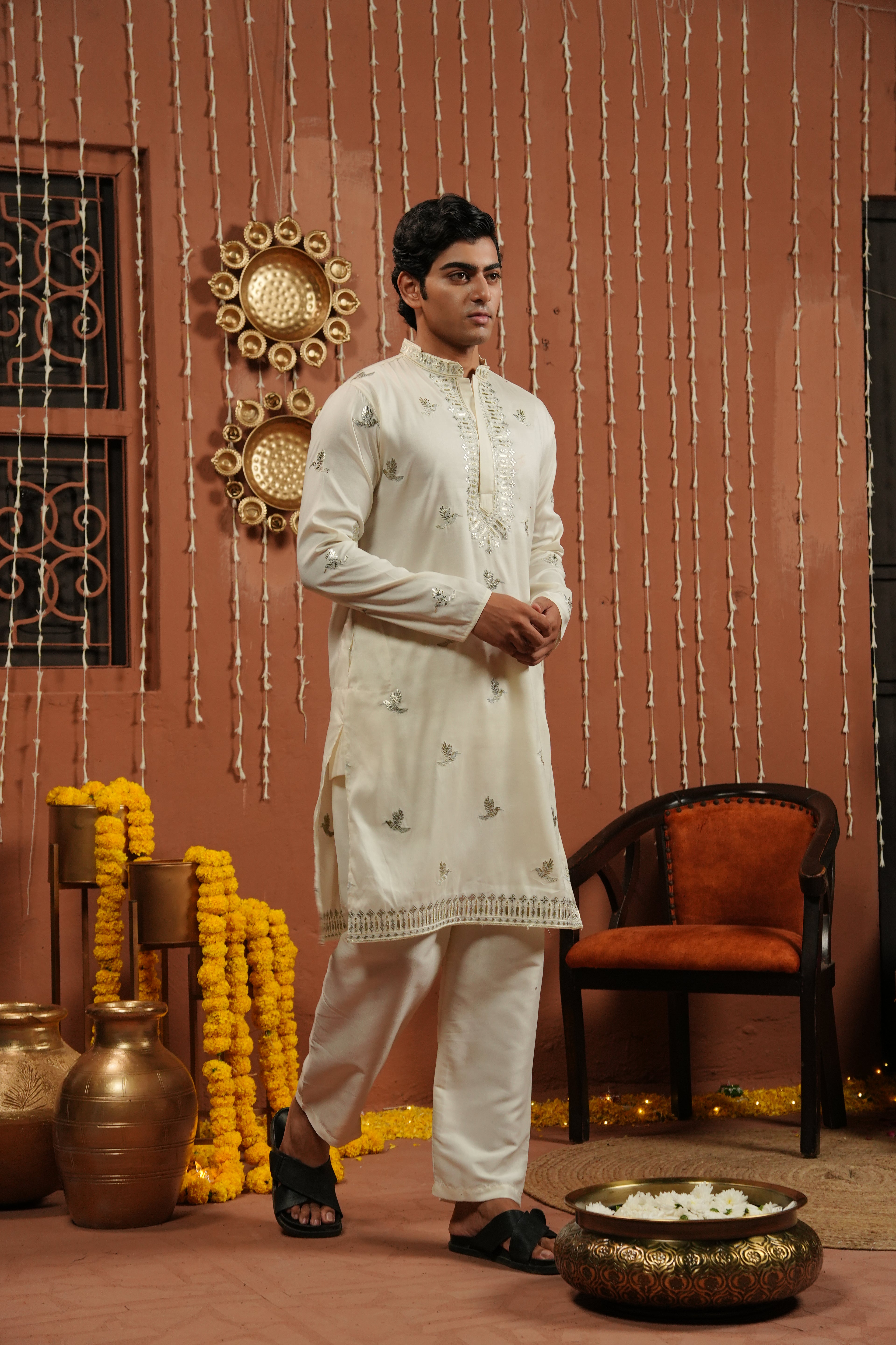 Ivory Royale — Hand-Mirror Embroidered Silk Kurta