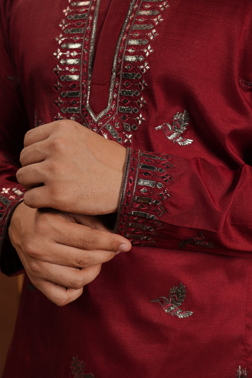 Rouge Royale — Mirror-Embroidered Silk Kurta