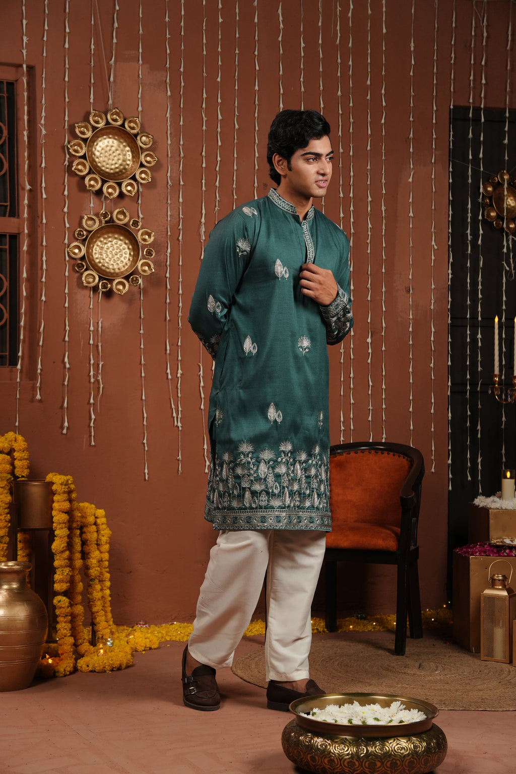 Emerald Dawn — Zari Embroidered Silk Kurta
