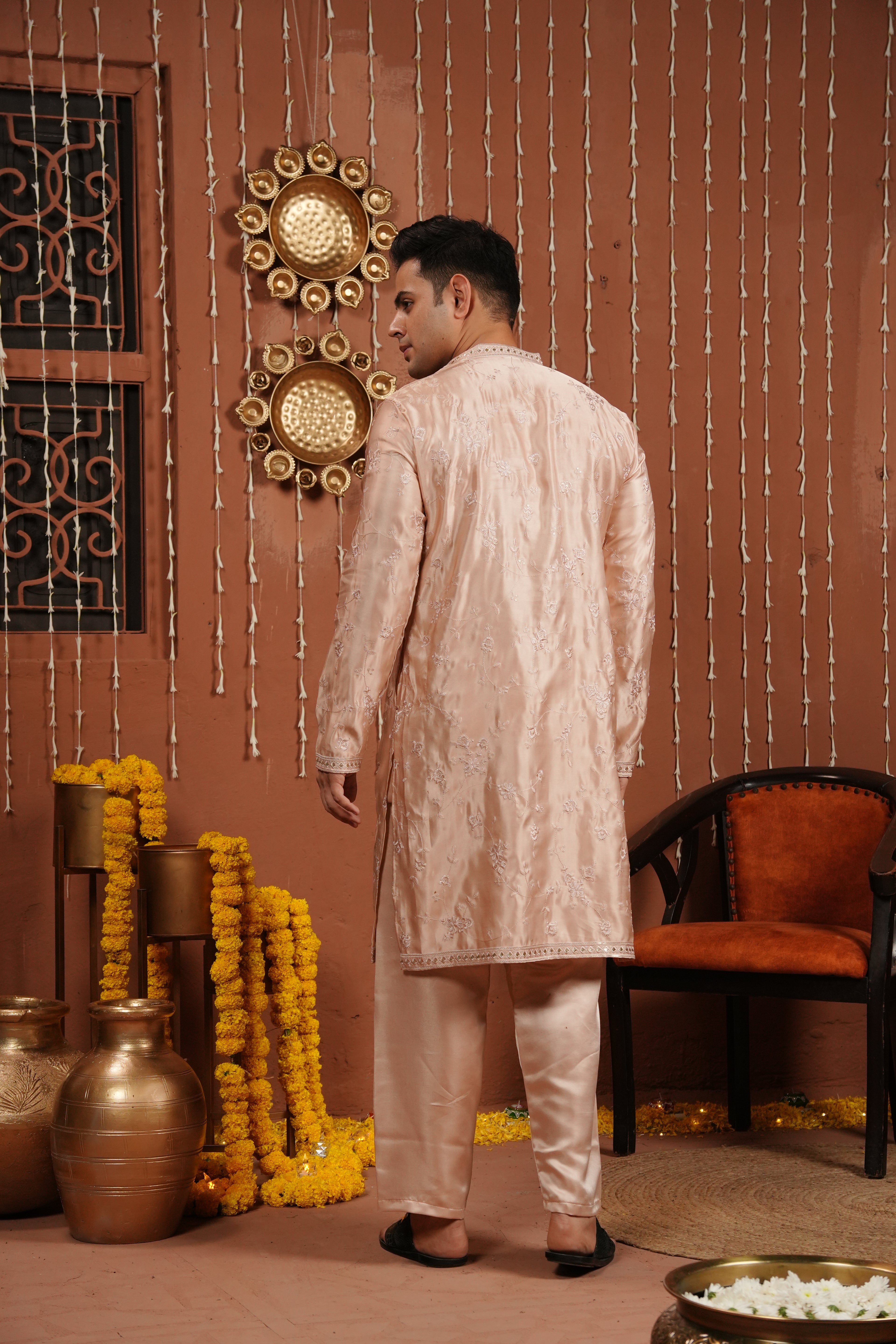 Champagne Blush — Mirror Embroidered Silk Kurta