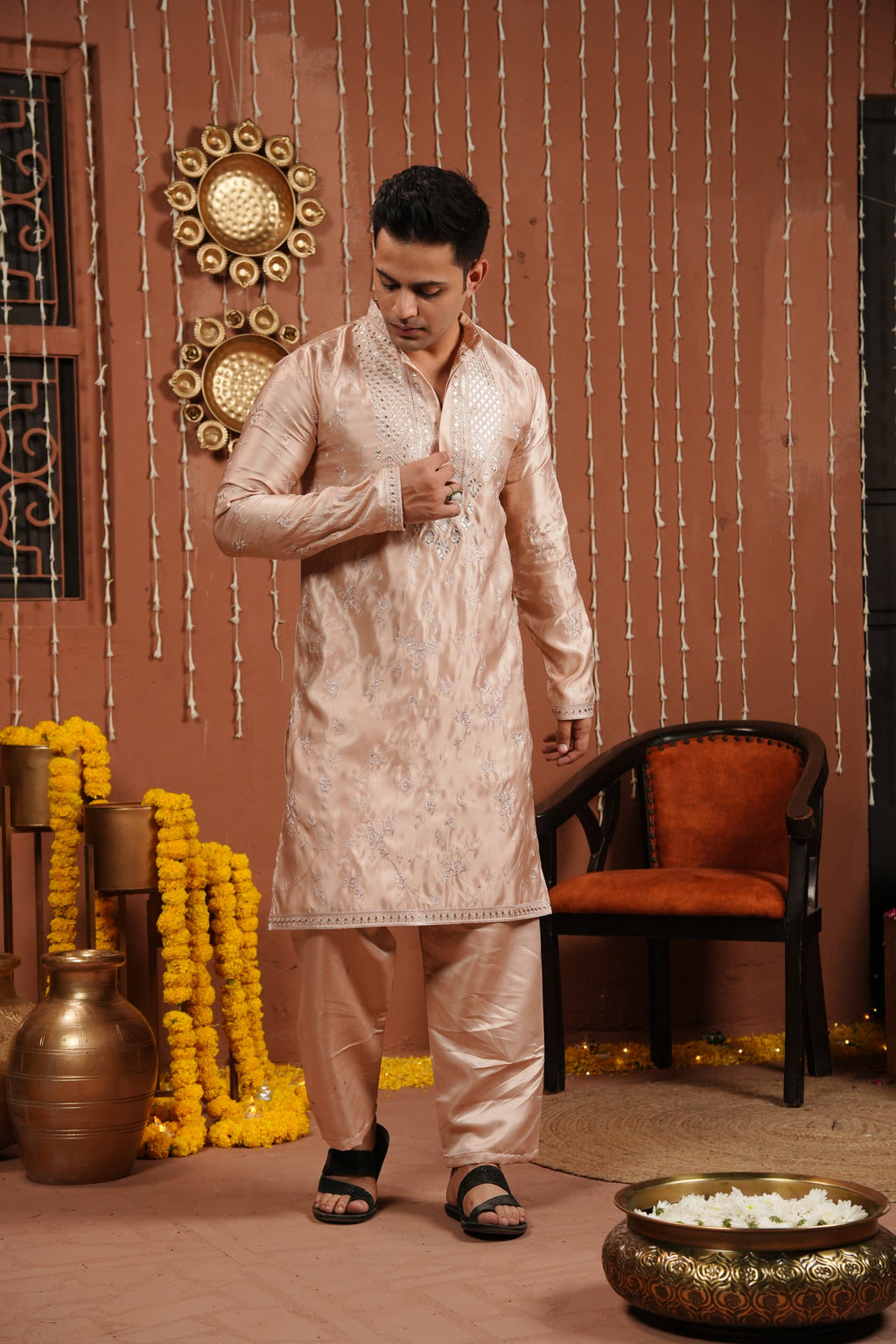 Champagne Blush — Mirror Embroidered Silk Kurta