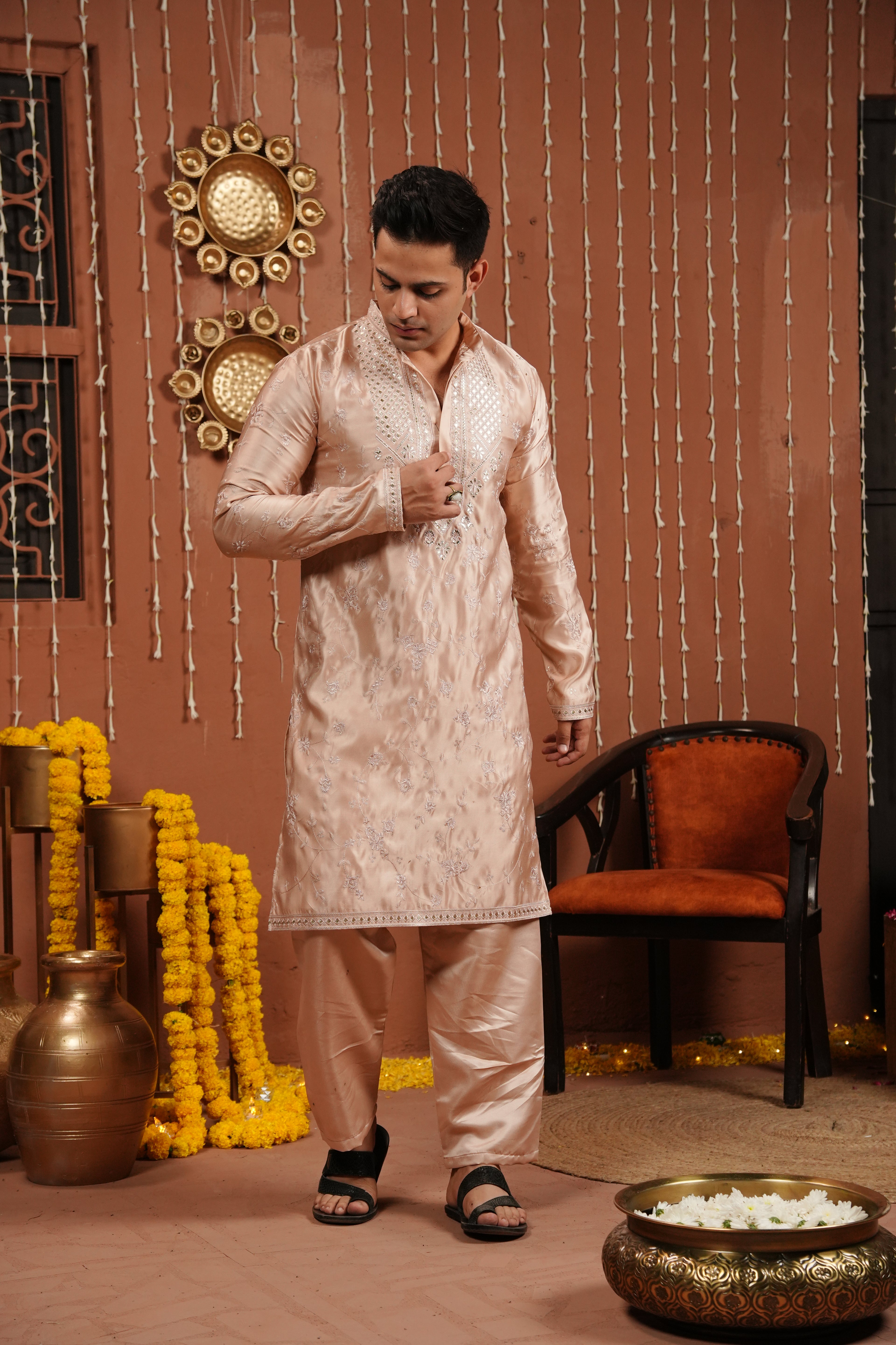 Champagne Blush — Mirror Embroidered Silk Kurta